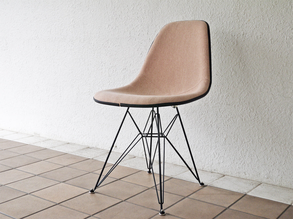 ハーマンミラー Herman Miller ビンテージ サイドシェルチェア エッフェルベース 1st ブラック マハラム生地 MODE ペタルピンク M.F.S製 イームズ ミッドセンチュリー 中古品 買い取りしました。