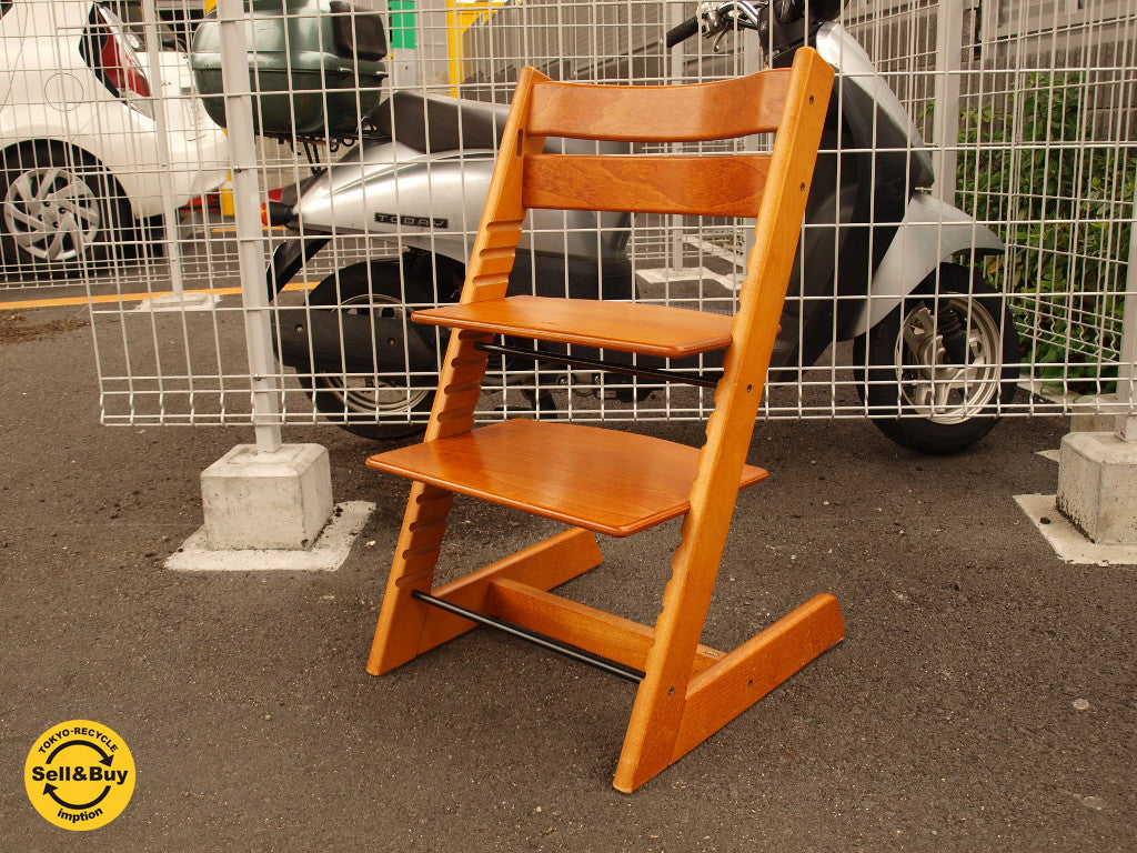 ストッケ STOKKE トリップトラップ TRIPP TRAPP チェア 旧タイプ チェリー 杢目  買い取りしました。下北沢店 出張買取もお任せ下さい。