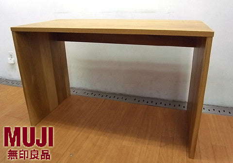 無垢ナラ材を使用したシンプルモダンなデスク!! MUJI （ 無印良品 ） 『 天然木 （ オーク材 ） デスク 』 【買取＆販売＆レンタル】