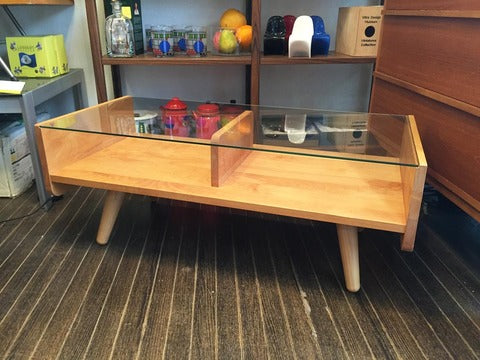 モモナチュラル Momo Natural コモ COMO ガラストップ コーヒーテーブル アルダー材 ～ 空間を明るく優しく、そして華やかに。 【買取と販売とレンタルのお店】