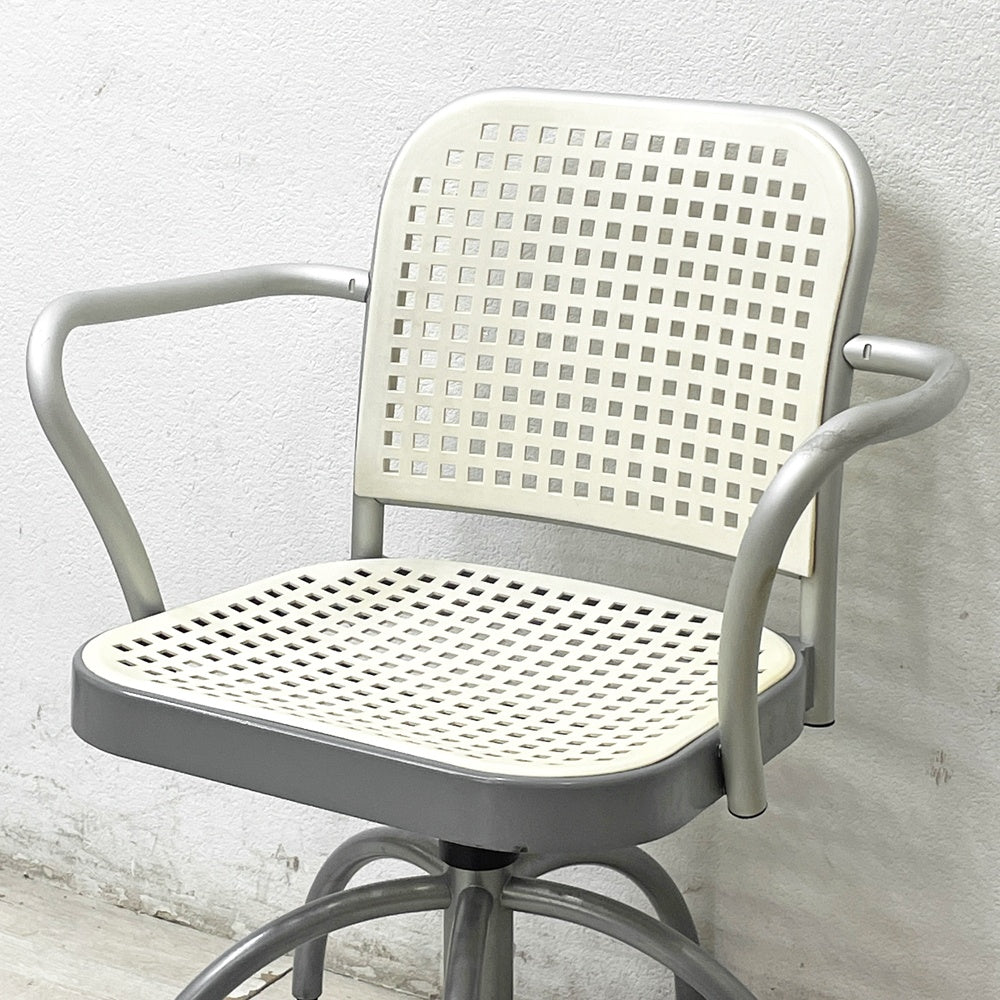 【祖師ヶ谷大蔵店】デパドヴァ De Padova シルバー SILVER スウィベルアルミニウムチェア Swivel aluminium chair デスクチェア アームチェア ヴィコ・マジストレッティ キャスター 昇降機能付き 買取させていただきました。