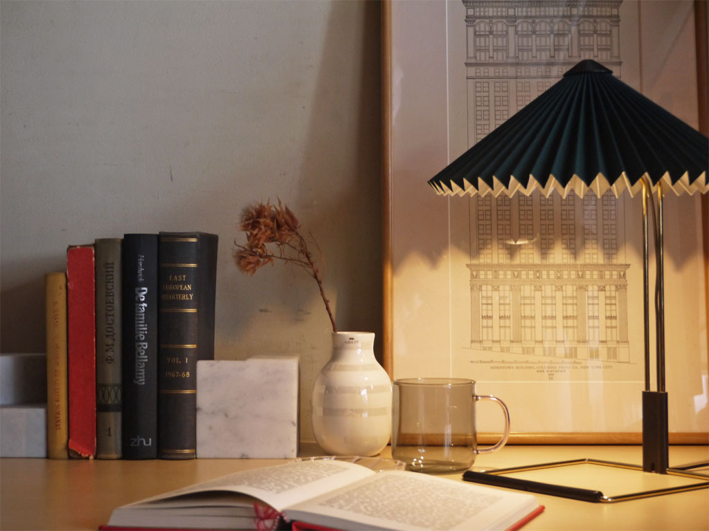 ヘイ HAY マタン テーブルランプ MATIN TABLE LAMP S フォレストグリーン インガ・センぺ デザイン 北欧 デンマーク ～コンテンポラリーでロマンチックな灯～