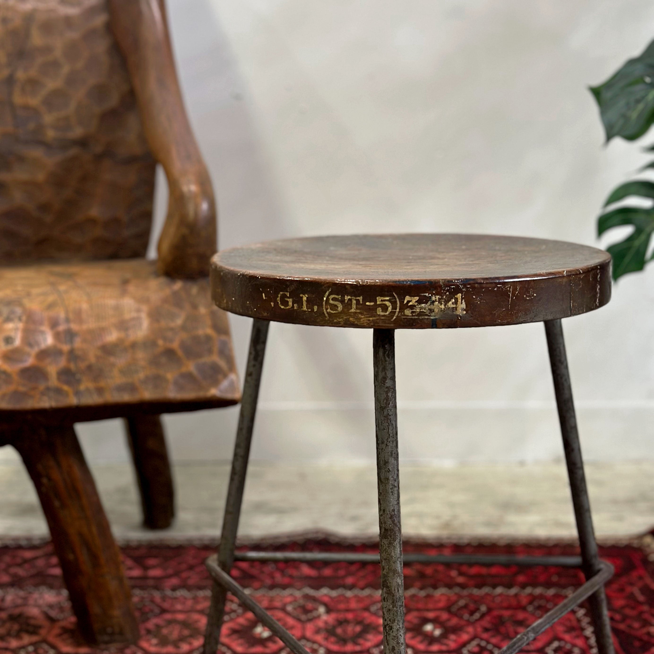 ピエールジャンヌレ Pierre Jeanneret スツール Stool チーク材 三角脚 ビンテージ レター入り チャンディーガル 1960s ～サイレント・アーキテクト～