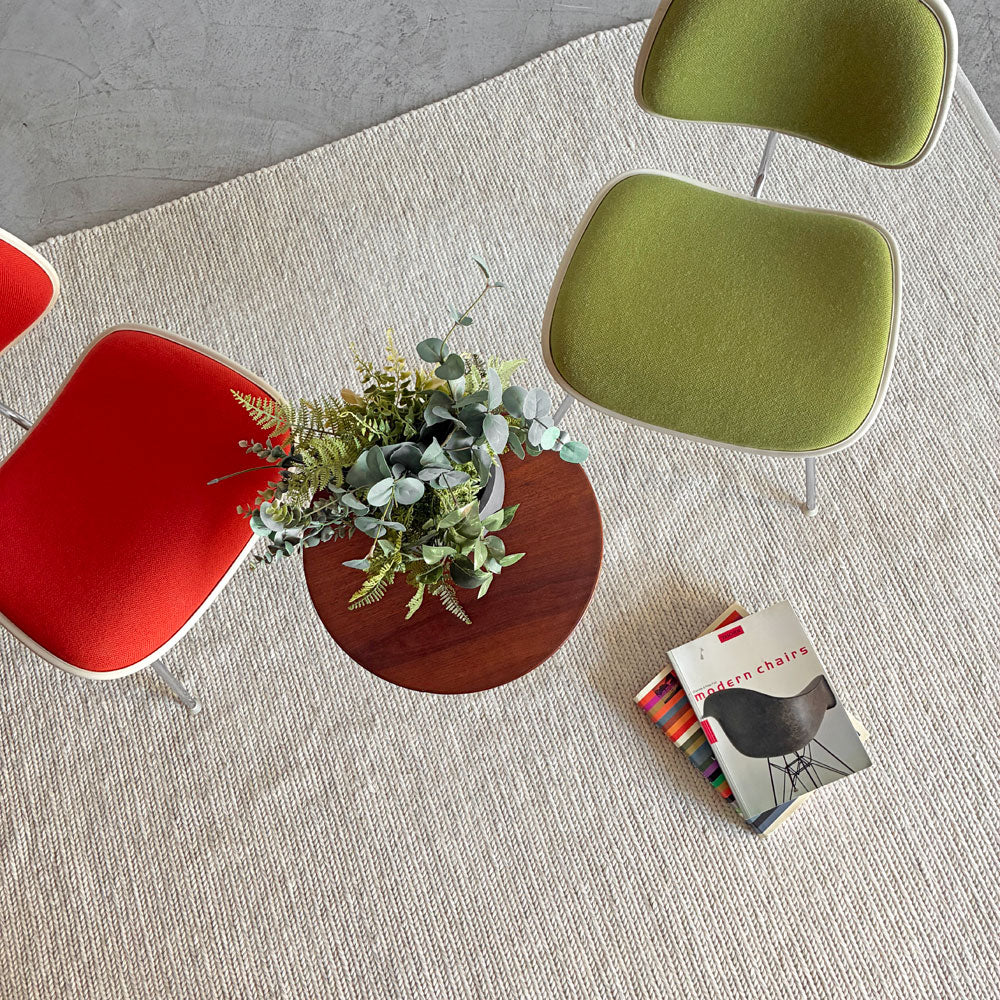 クヴァドラ Kvadrat キナサン Kinnasand アラム Aram2 ウールラグ 255×200cm オフホワイト系 平織り デンマーク ～ 脇役から主役へ ～