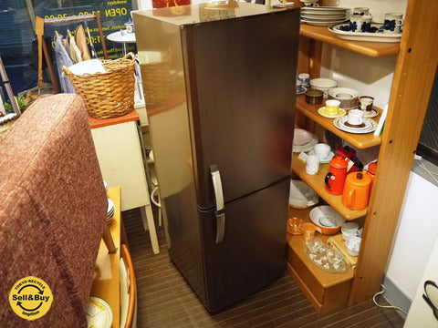 三菱ノンフロン冷凍冷蔵庫 プレミアムウッド MR-H26P-PW 256L 木目調 右開き～「白物家電」のイメージから離れた、モダンな雰囲気～【買取と販売とレンタルのお店】
