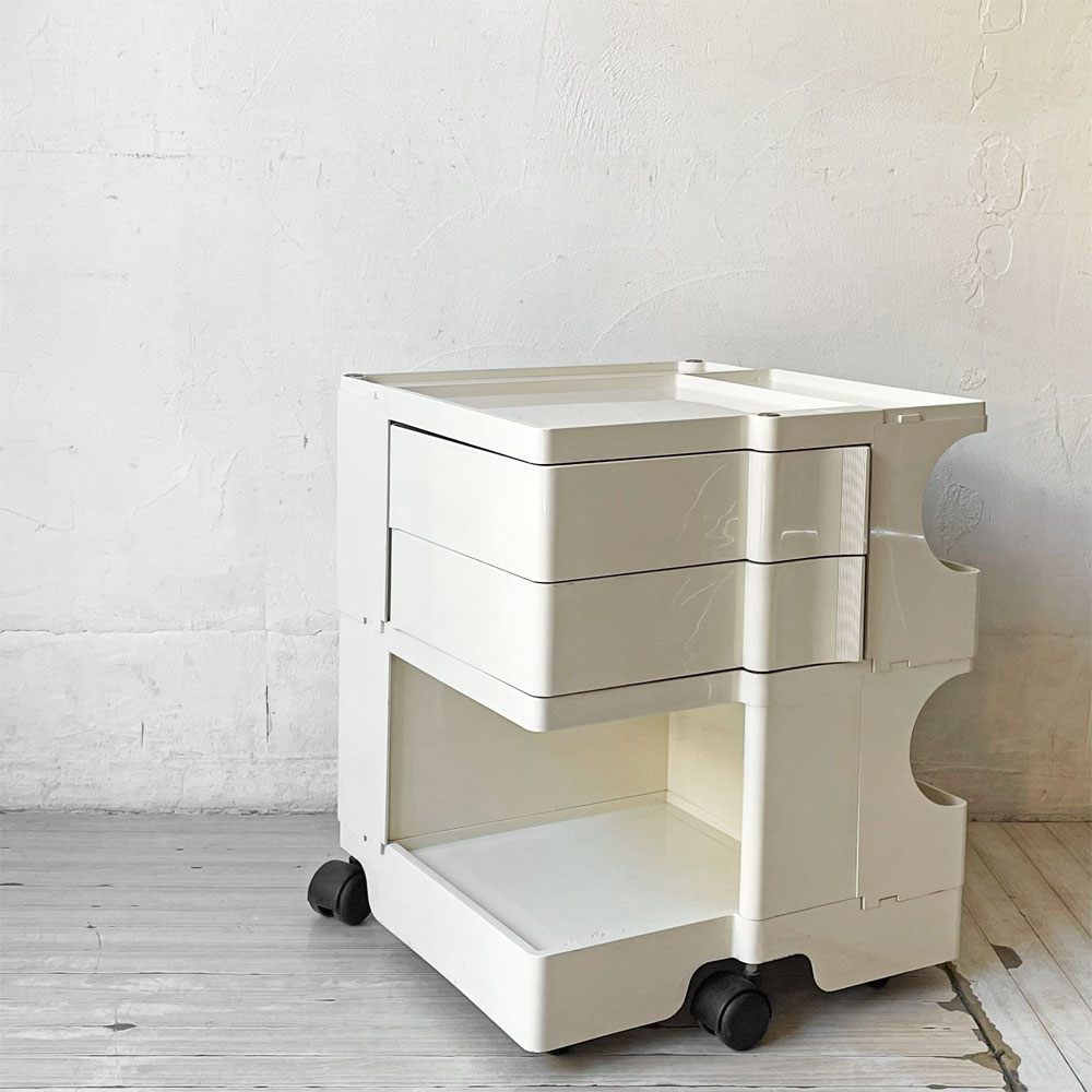 【下北沢店】ビーライン B-LINE ボビーワゴン BOBY WAGON 2段2トレー ホワイト ジョエ・コロンボ メトロクス MoMA イタリア  買取させていただきました。