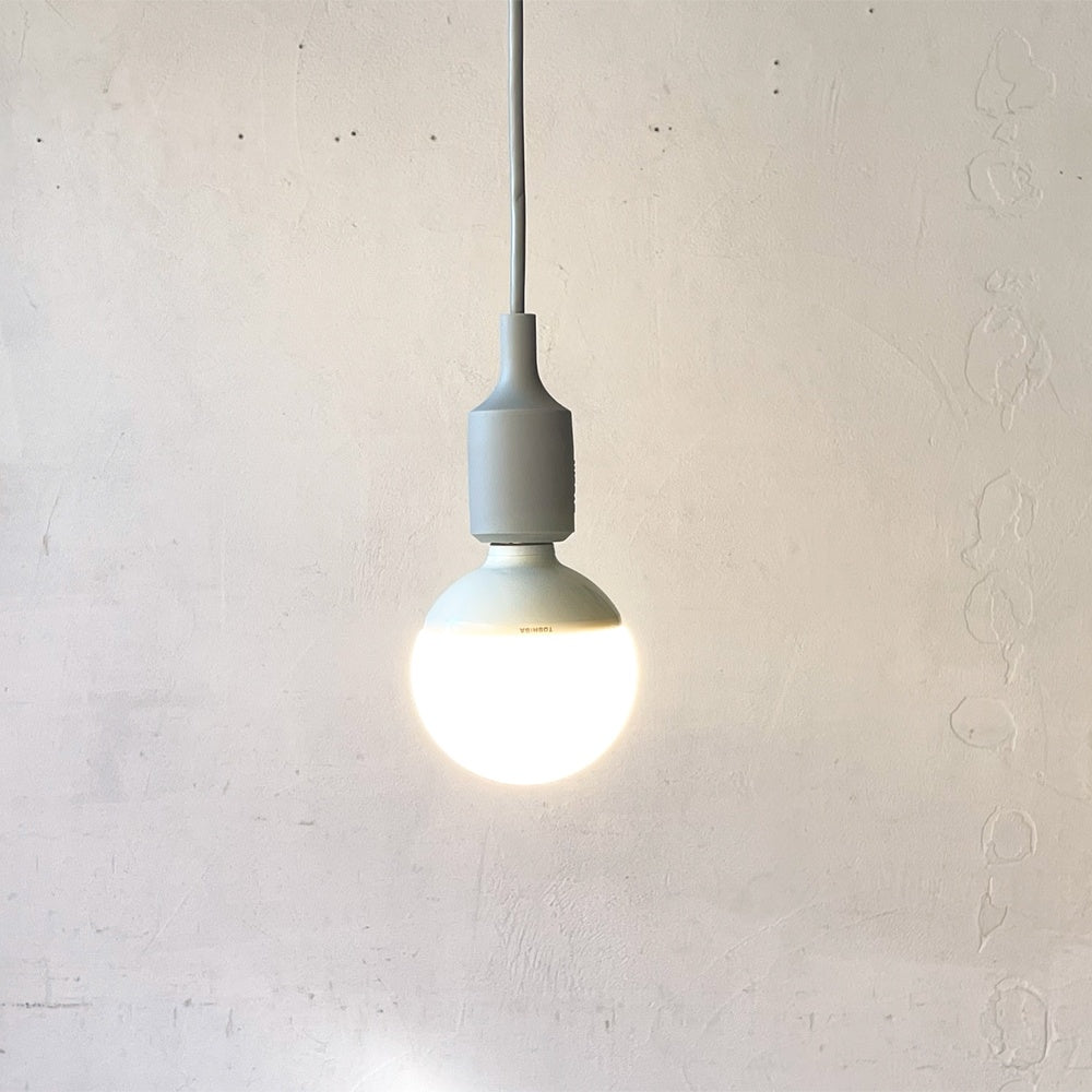【下北沢店】ムート MUUTO E27 ペンダントライト ライトグレー マティアス・ストールボム Mattias Stahlbom シンプルモダン デンマーク 北欧照明 買取させていただきました。
