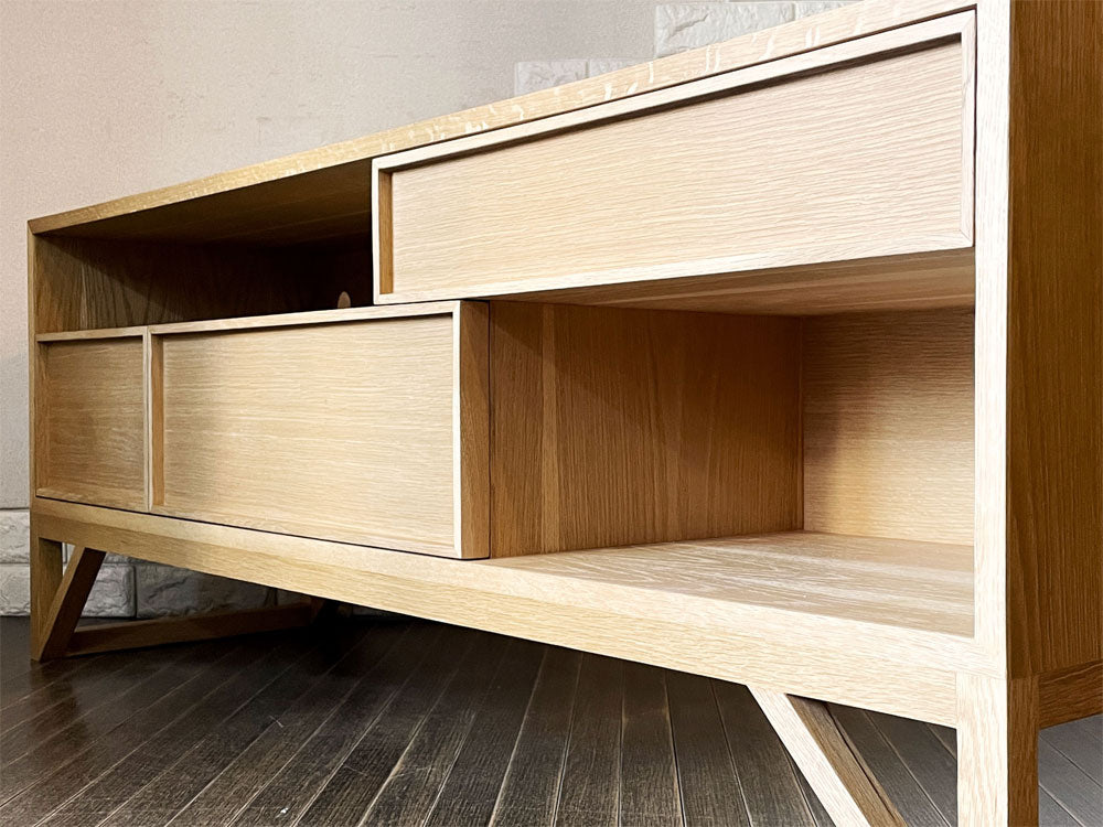 クロロス CHLOROS オーク材 AVボード W140cm 抽斗3杯 北欧ビンテージスタイル  ～シンプルイズザベスト～