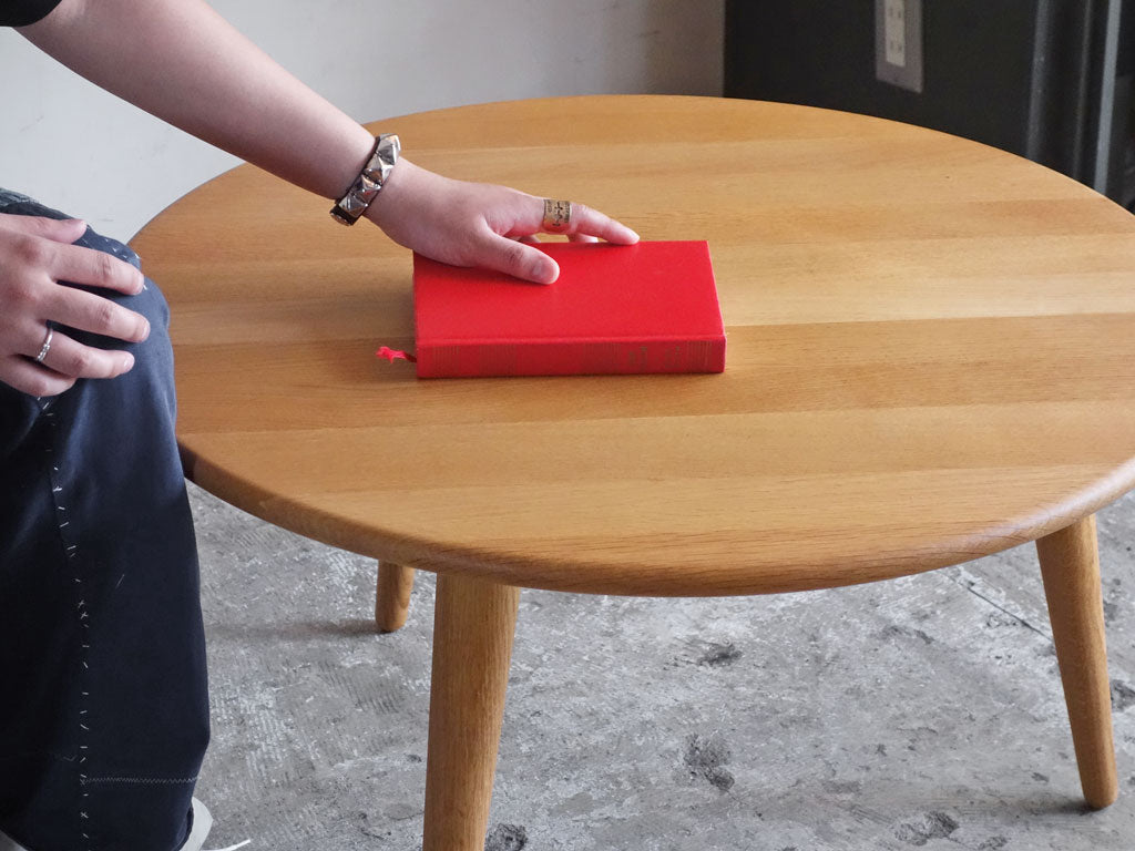 カールハンセン＆サン Carl Hansen & Son CH008 コーヒーテーブル Φ78cm オーク無垢材 ハンス・J・ウェグナー ～シンプルな美しさ～