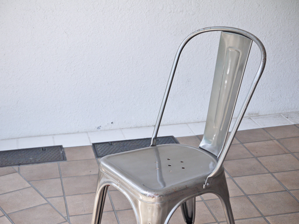 トリックス TOLIX エーチェア A-chair スタッキングチェア グザビエ・ポシャール インダストリアル 工業系 フランス ～ フランスの不朽の名作椅子。 ～