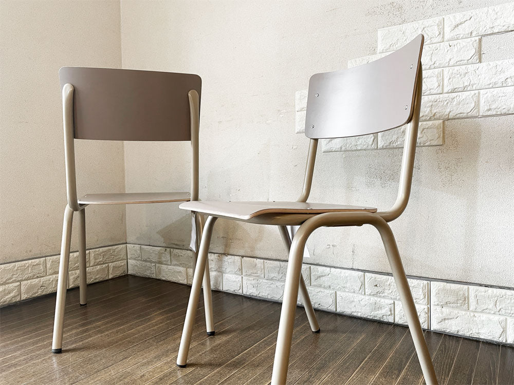 チンニーニ CIGNINI スージーチェア SUSY CHAIR ベージュ スクールチェア ダイニングチェア スタッキング インダストリアル アスプルンド取扱 廃番 計2脚  中古品  買い取りしました。