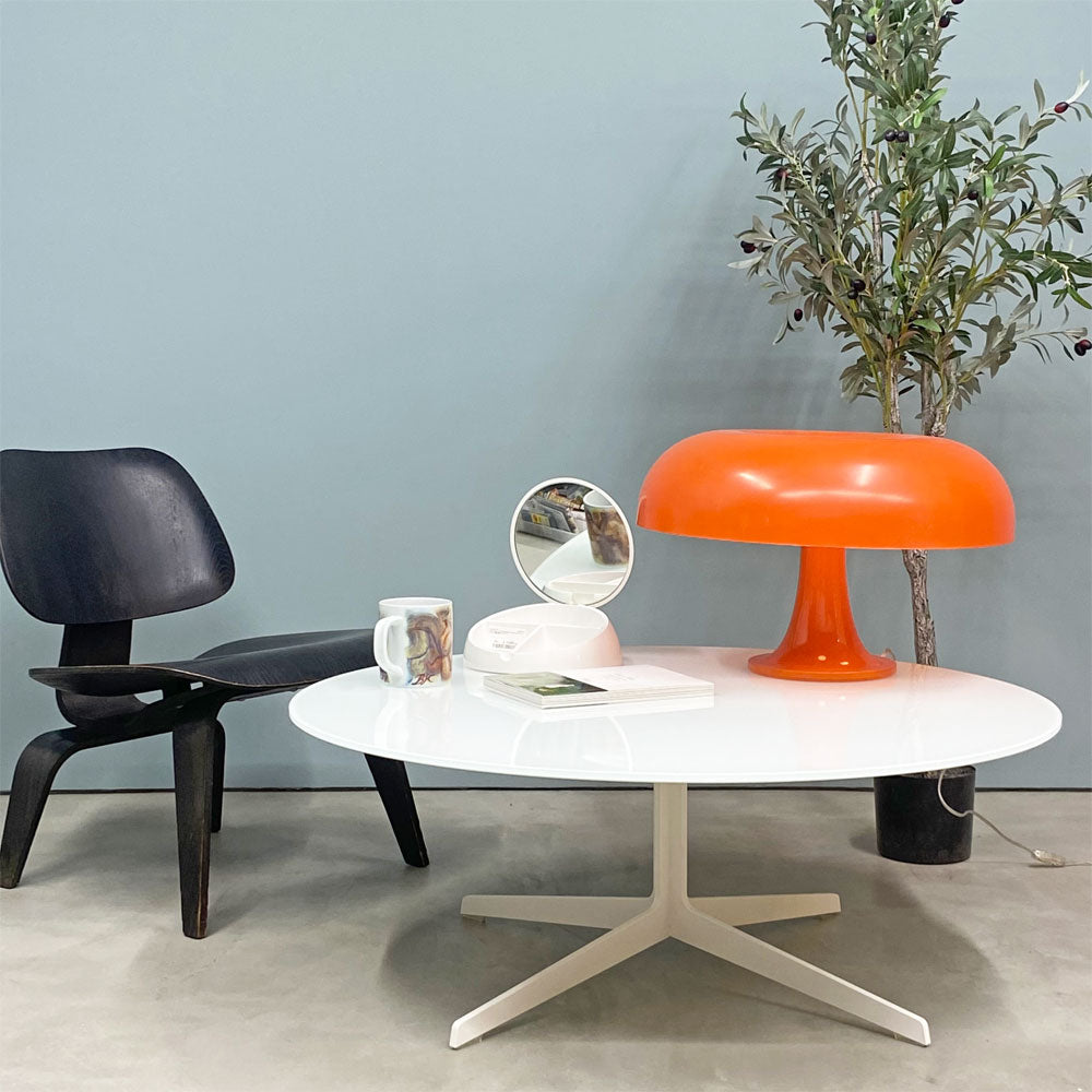 【経堂店】フリッツハンセン Fritz Hansen スペーステーブル SPACE TABLE コーヒーテーブル ローテーブル Φ100cm ラウンド ガラス天板 スチールレッグ イエス＋ラウブ 買取させていただきました。