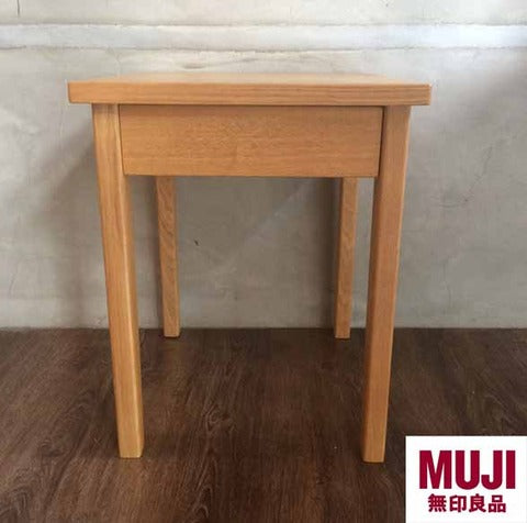 無印良品 MUJI 希少 廃番 タモ材 無垢天板 引出し付き サイドテーブル ナチュラル ～ コンパクトスペースに人気のタモ材を♪ 【買取と販売とレンタルのお店】