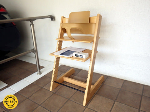 美品 STOKKE ストッケ 新型 トリップトラップ チェア ナチュラル プラスチックガード 延長グライダー 取説 付き  ～ 衰え知らずの人気のベビーチェア 【買取と販売とレンタルのお店】