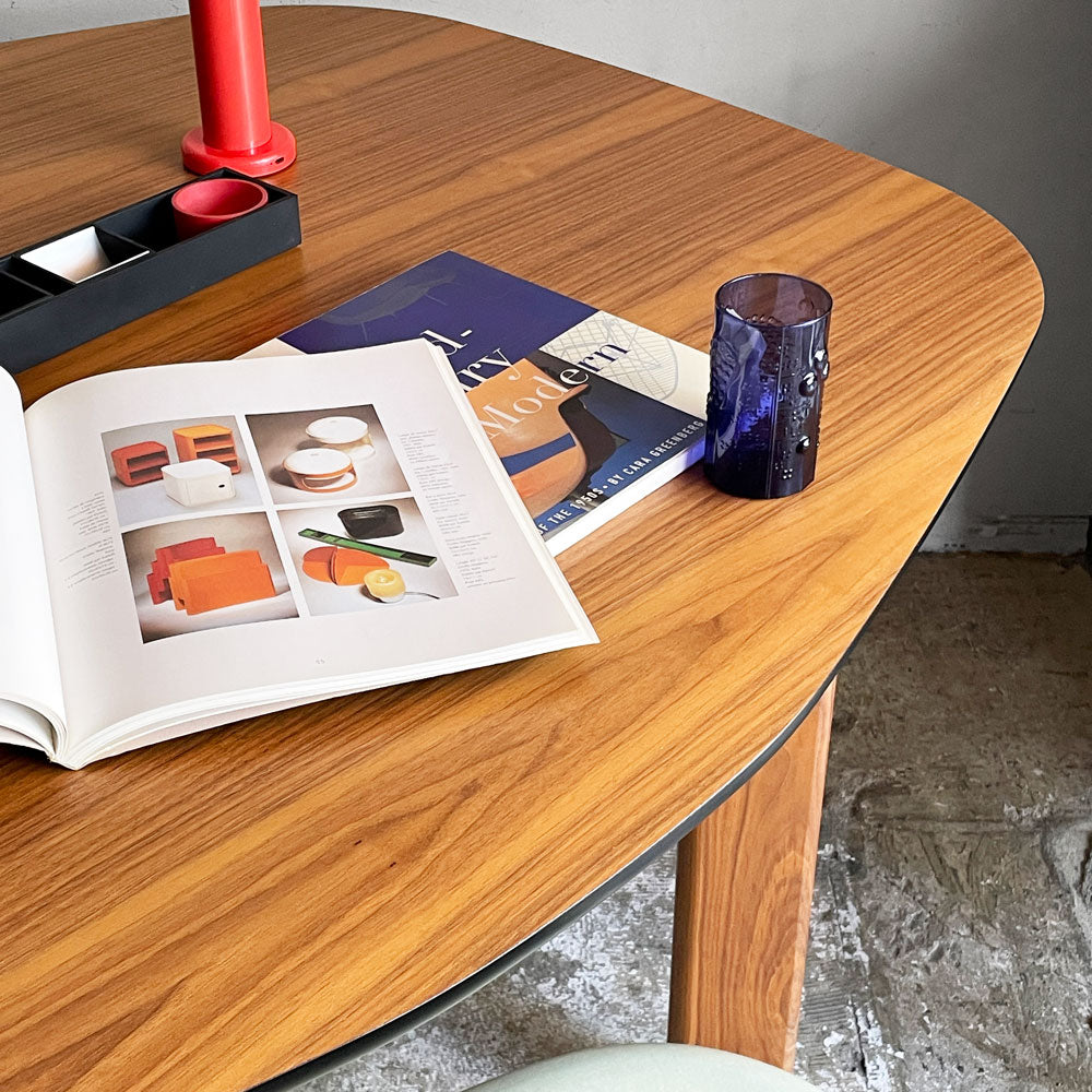 フリッツハンセン Fritz Hansen アナログテーブル ANALOG table ダイニングテーブル JH43 ウォールナット W130cm ハイメ・アジョン デンマーク 北欧家具 ～ 新しいかたち ～