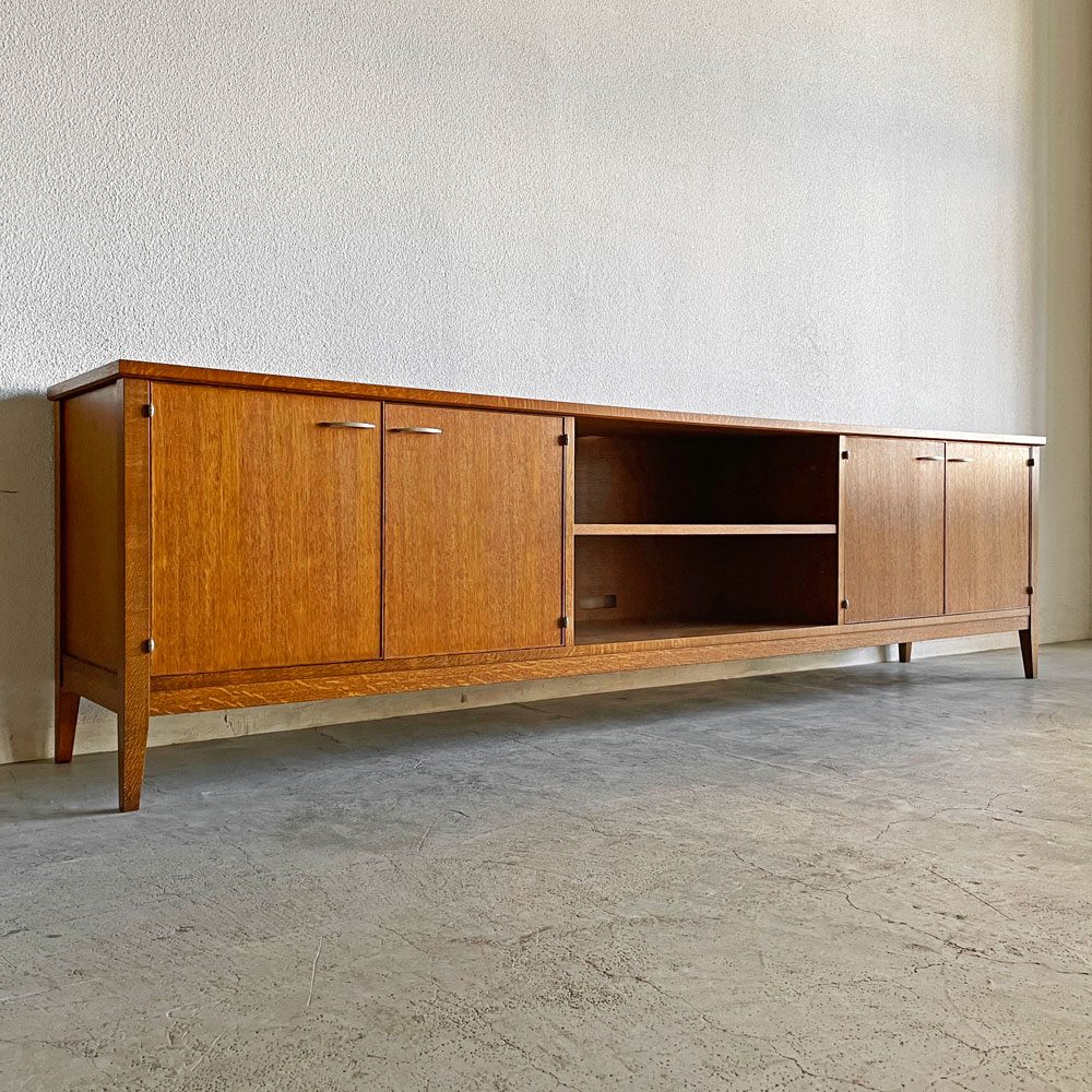 【登戸BASE店】スタンダードトレード STANDARD TRADE オーダーメイド キャビネット サイドボード ローボード 左右ドア ＋ シェルフ W270cm 楢材 特注品 買取させていただきました。