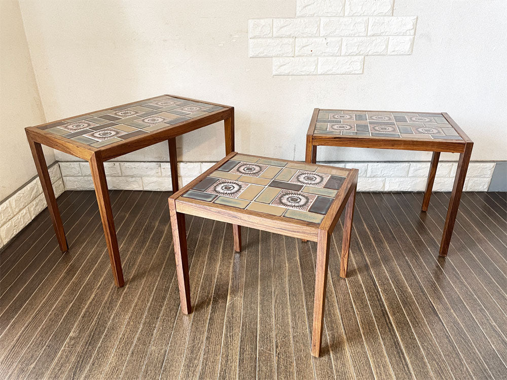 デンマークビンテージ Danish Vintage ローズウッド × タイルトップ ネストテーブル サイドテーブル 3連 W63/53/43cm 北欧家具  中古品  買い取りしました。