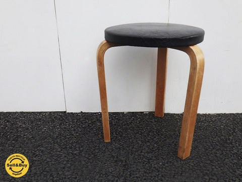 Alvar Aalto / アルヴァ・アアルト  Finland " artek / アルテック社 " 希少 50～60's ビンテージ 名作 『 STOOL 60 ・ E60 』 近代建築の巨匠が手掛けた究極のスツール【買取と販売とレンタルのお店】