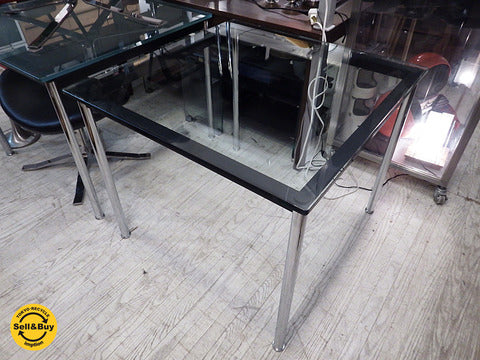 カッシーナ Cassina ixc ル・コルビジェ LC10 ダイニングテーブル ～ LC10を中心にワンランク上のモダン空間を。【買取と販売とレンタルのお店】