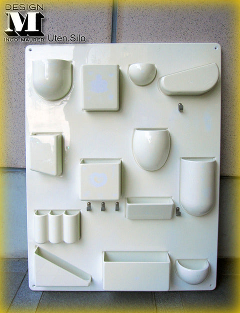 60年代のスペースエイジを代表するデザインの一つ！ 希少 ・ 西ドイツ製 / 70's ビンテージオリジナル！！ 巨匠インゴマウラーデザイン " Design M " 社 『 Uten.Silo （ ホワイト ）』 入荷！！！