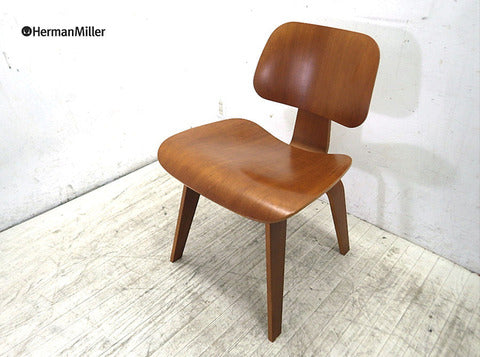 U.S.A HermanMiller / ハーマンミラー社 『 Eames DCW （ = Dining Chair Wood / イームズ ダイニングチェア ウッド ・ 2004.ver 』 ～ デザイン史にその名を刻む名作中の名作 ～ 入荷！！ ～