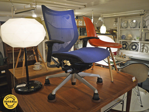 オカムラ Baron バロンチェア ジウジアーロ ブルー ローバック～違いを感じる、上質なオフィスチェア～【買取と販売とレンタルのお店】