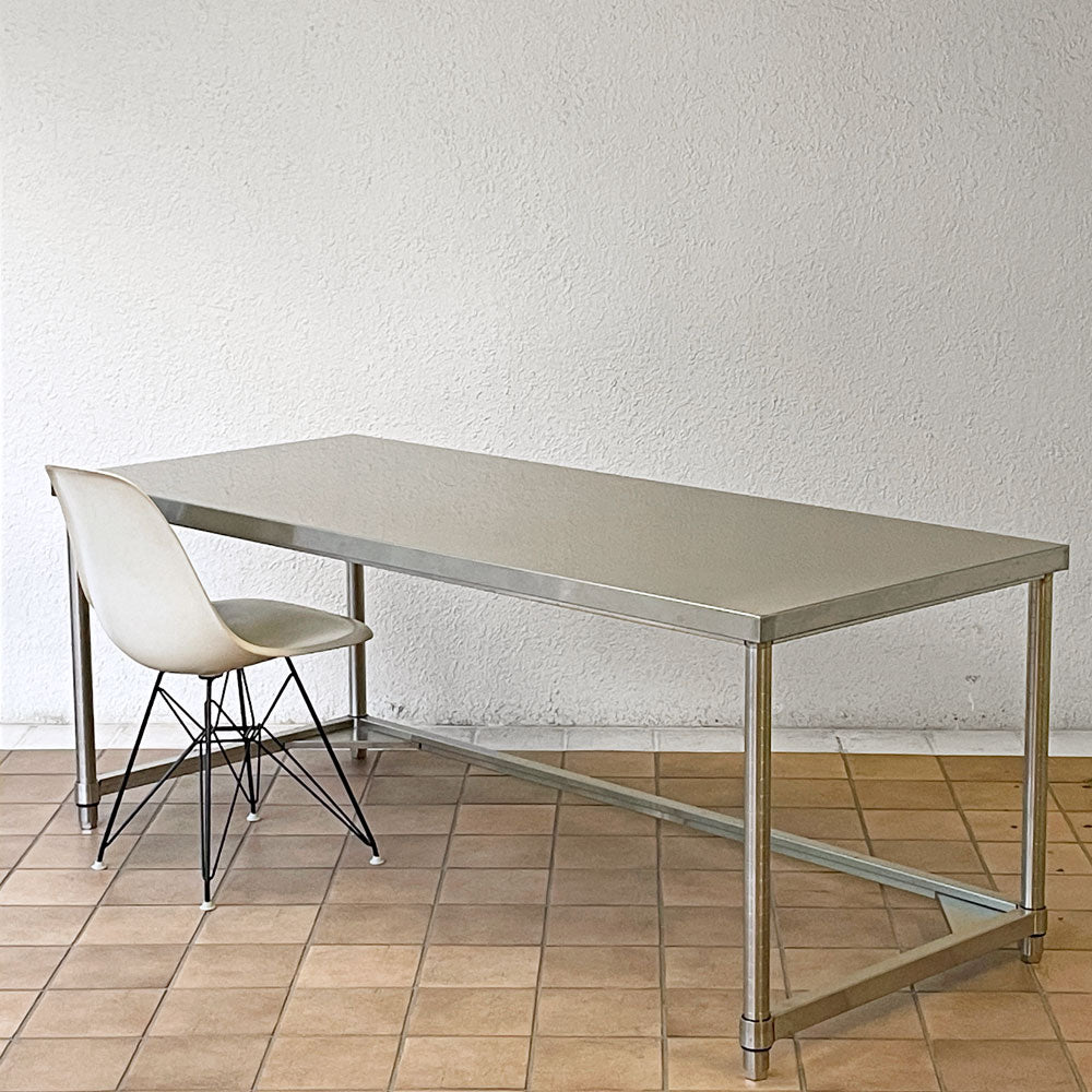  【用賀店】インダストリアルデザイン Industrial Design ステンレス ワーキングテーブル ステンレスデスク 作業台 三方枠タイプ アジャスター 高さ調整機能付 天板厚3.5cm W180cm 工業系 買取させていただきました。