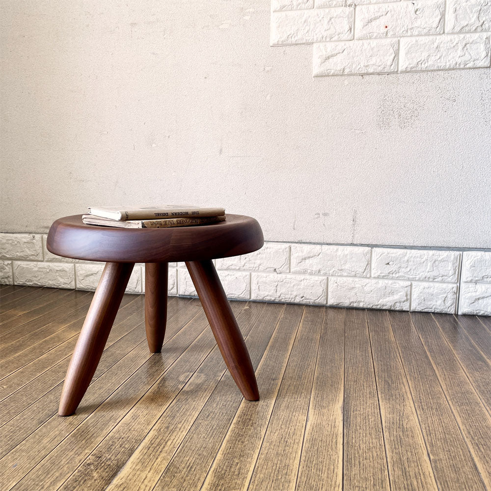 カッシーナ Cassina ベルジェスツール 524 TABOURET BERGER アメリカンウォールナット材 H27cm シャルロット・ペリアン 定価￥178,200- ～羊飼いのひとやすみ～