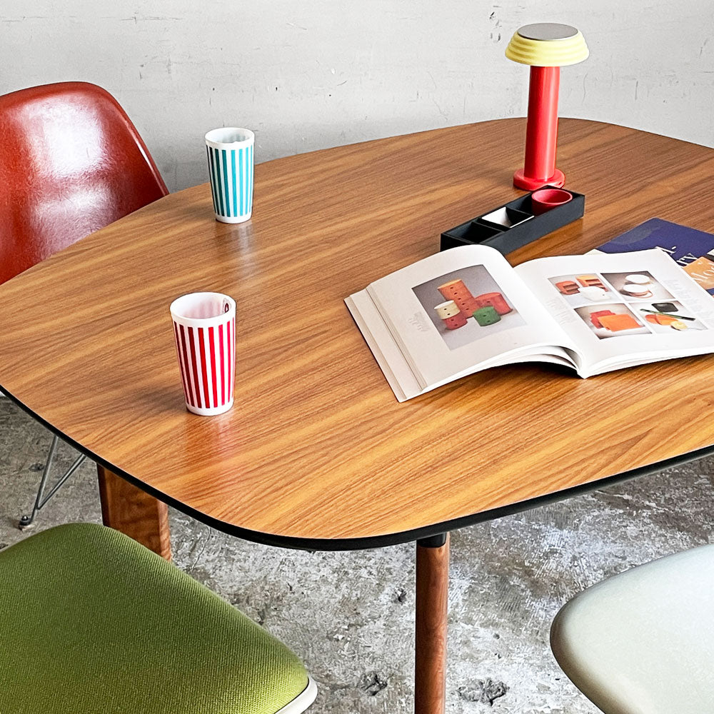 【自由が丘店】フリッツハンセン Fritz Hansen アナログテーブル ANALOG table ダイニングテーブル JH43 ウォールナット W130cm ハイメ・アジョン デンマーク 北欧家具 買取させていただきました。