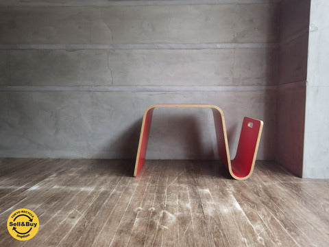 offi オフィー Mag Table マグテーブル レッド ラミネート ～4wayできる使い勝手の良いモダンアイテム♪【買取と販売とレンタルのお店】