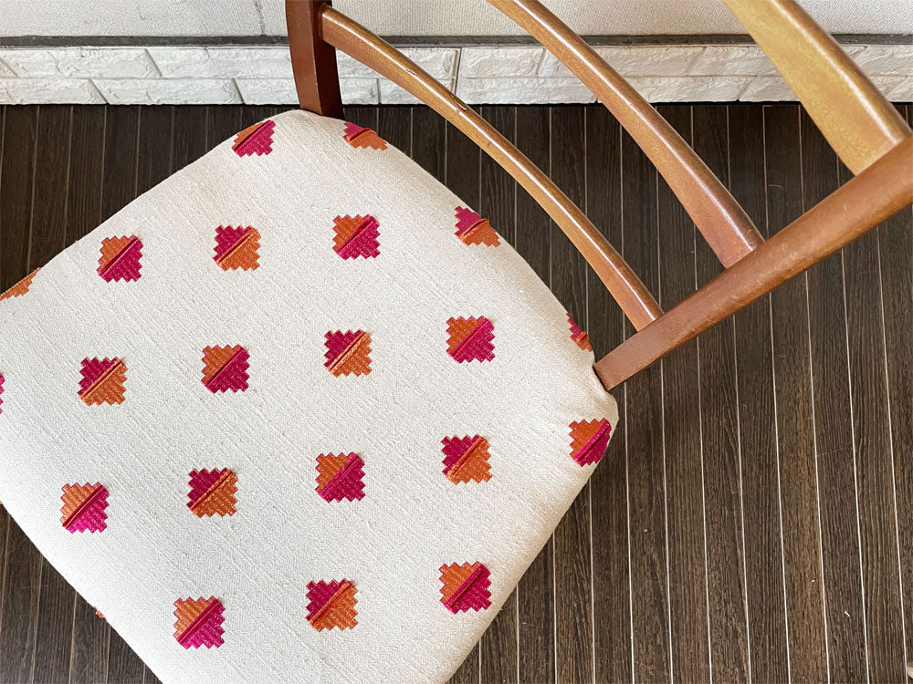 北欧ビンテージ Scandinavian Vintage ダイニングチェア チーク材 ラダーバック ファブリックシート 座面張替済 ～経年のなせる業～