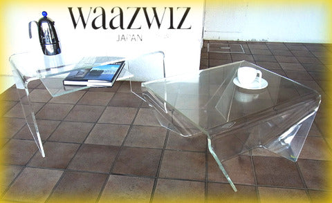 アクリルの美しさを最大限に生かしたデザイン！ " WAAZWIZ（ ワーズウィズ ） " の 『 ローテーブル ＆ コーヒーテーブル ／ AVボード 』 入荷！！ 【出張買取＆販売＆レンタル】