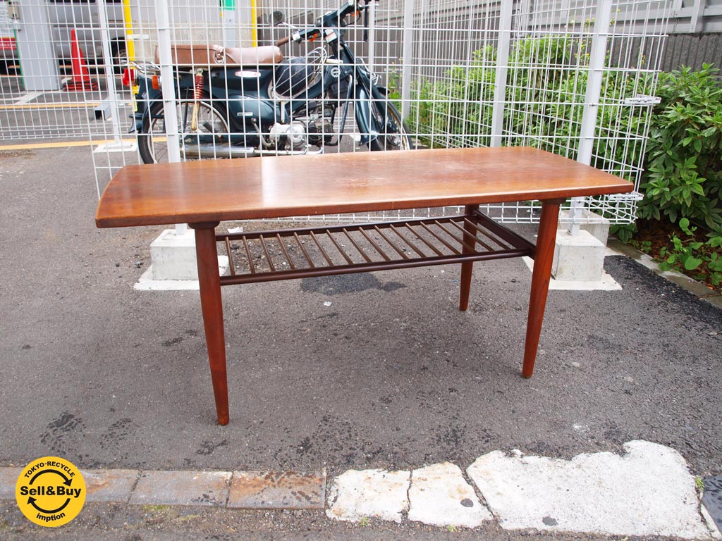 デンマーク ビンテージ チークウッド TeakWood センターテーブル コーヒーテーブル 中古品 買い取りしました。下北沢店 出張買取もお任せ下さい。