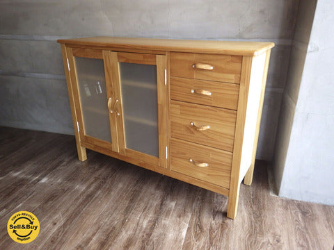 希少廃盤 momo natural モモナチュラル / COCO シリーズ キャビネット 棚 サイドボード ～ パイン材 ×レザーハンドルが雰囲気のある家具 ♪ 【買取と販売とレンタルのお店】