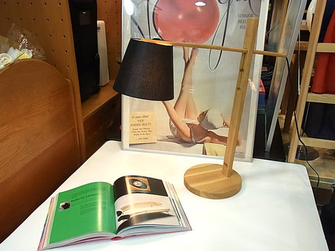 希少な北欧のデスクライト～FRANDSEN / フランゼン 『 OAK WOOD with BLACK SHADE DESK LIGHT 』 デスクライト　【買取と販売とレンタルのお店】