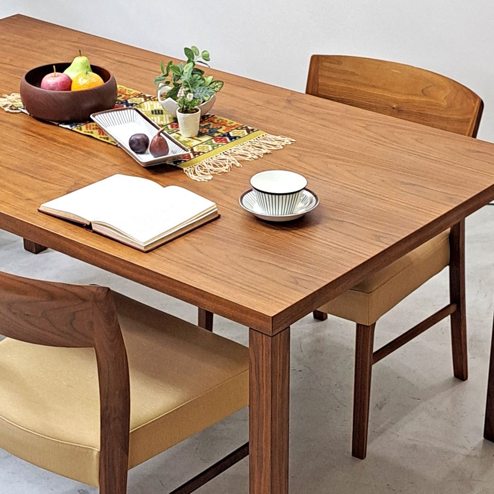 【祖師ヶ谷大蔵店】アクタス ACTUS エフビー FB ダイニングテーブル ウォールナット材 ストレートレッグ W160cm ナチュラルモダンデザイン 買取させていただきました。