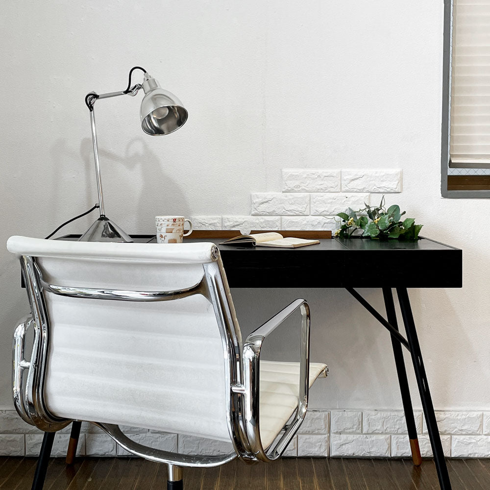 ヴィトラ vitra イームズアルミナムグループ マネジメントチェア デスクチェア 本革 ホワイト 固定脚 4本脚 グライズ C&Rイームズ ～ デザインの原点、快適の頂点