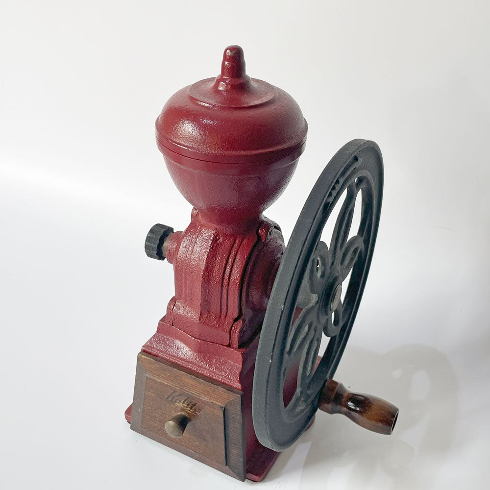 【下北沢店】カリタ KALITA ダイヤコーヒーミル 手挽き 鋳鉄 レッド 日本製 買取させていただきました。