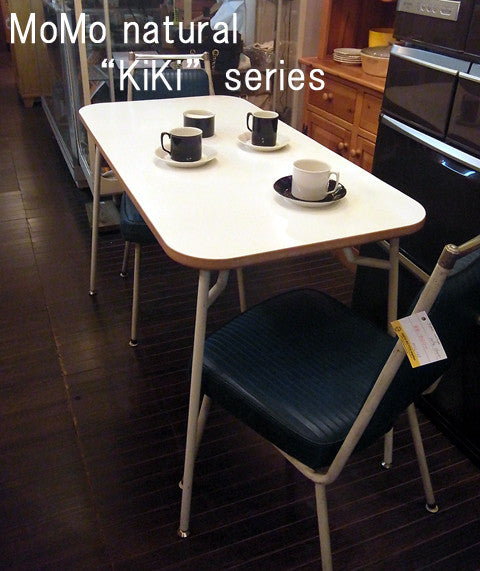 宅急便のかわいい魔女が現れました(*^.^*)～Momo Natural モモナチュラル “KIKI”デスク テーブル【買取＆販売＆レンタル】