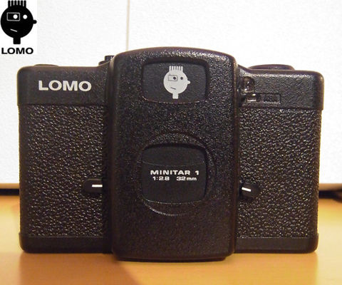 散歩しながら、ゆる～くトイカメラ～LOMO /ロモ LC-A ロシアから不思議な魅力のカメラ【買取＆販売＆レンタル】