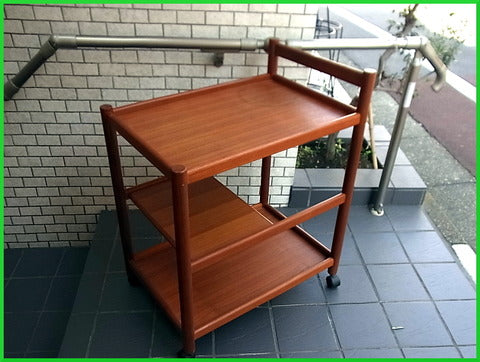 北欧モダンなキッチンツール～70`sビンテージ チーク材 キッチン トローリー/ワゴン【自由が丘店 買取と販売とレンタルのお店】