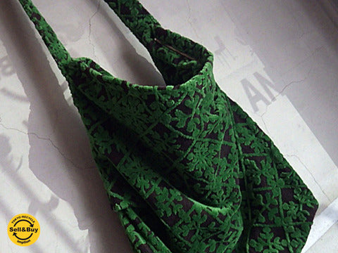 ミナ・ペルホネン ”kaleidoscope” ショルダーバッグ ～ その生地は万華鏡を覗いたときに見える景色のよう