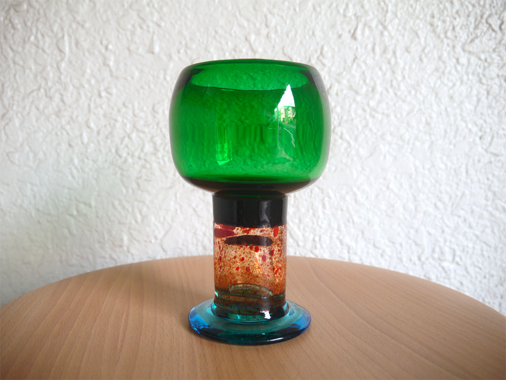 ヌータヤルヴィ Nuutajarvi 現 イッタラ iittala POKAL ポッカリ Pokaali ゴブレット N540 グリーン 70年代 ビンテージ アートガラス オブジェ アートピース 北欧食器 ～ 見る者の心を奪う カイ・フランク Kaj Franck の代表的な硝子工芸作品 ～
