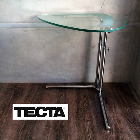 テクタ TECTA K22G SIDE TABLE ガラスサイドテーブル 定価9.3万円 ～ スタイル良く美しいサイドテーブルの名作です。 【買取と販売とレンタルのお店】