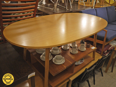 無印良品REAL　FURNITURE　ダイニングテーブル～木の温もりが感じられる無垢のシンプルなデザイン～【買取と販売とレンタルのお店】