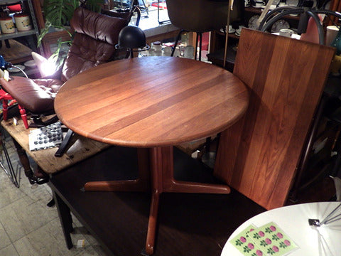 GUDME グドメ社 チーク無垢材 伸長式 ダイニングテーブル～古き良きデンマーク家具 【買取と販売とレンタルのお店】