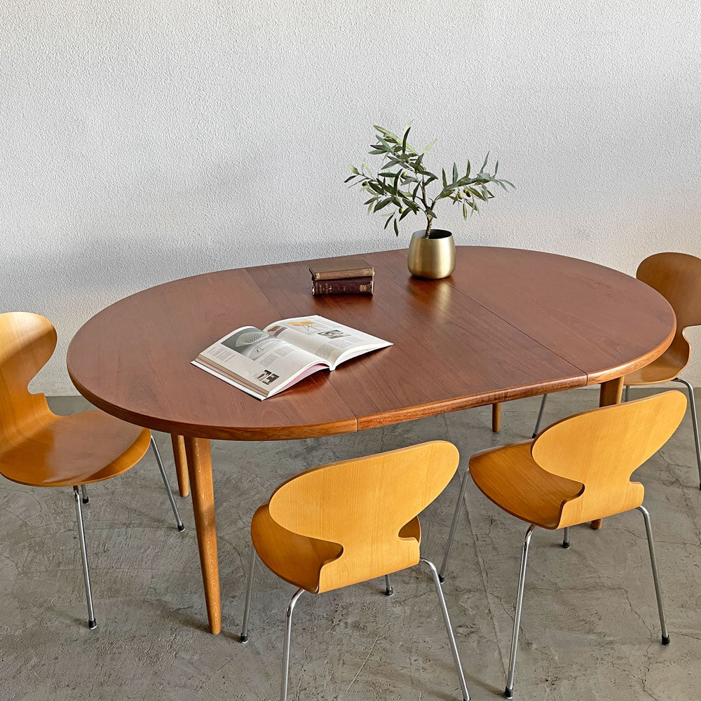 J.O. カールソン J.O. Carlsson チーク×オーク材 エクステンション ダイニングテーブル ラウンド W120/180cm カール・エリック・エクスリウス スウェーデン 北欧ビンテージ ～ マルムステンかブロイハウスか ～