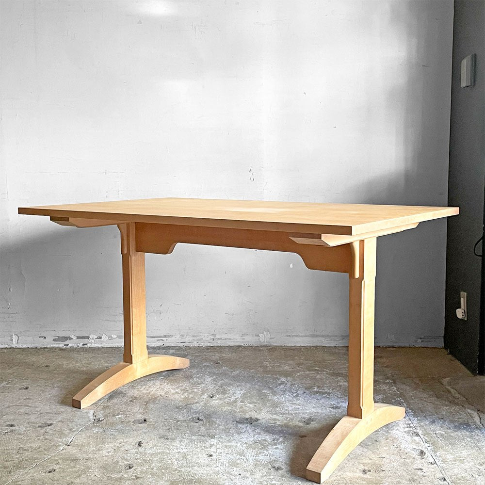 【自由が丘店】北の住まい設計社 KITANOSUMAISEKKEISHA シェーカー Shaker ダイニングテーブル イタヤカエデ材 ナチュラル W130 買取させていただきました。
