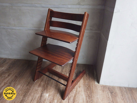 ストッケ STOKKE トリップトラップ TRIPP TRAPP チェア 新型 旧モデル ブラウン ～ ストッケの代表的プロダクト 希少な旧モデル入荷です！ 【買取と販売とレンタルのお店】