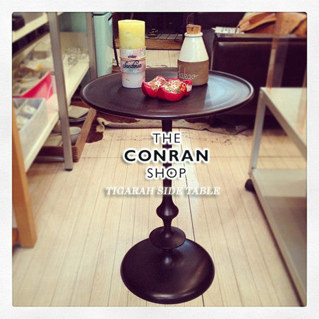 異国情緒漂うコンランセレクトによるサイドテーブル。"THE CONRAN SHOP" TIGARAH SIDE TABLE　【買取＆販売＆レンタル】